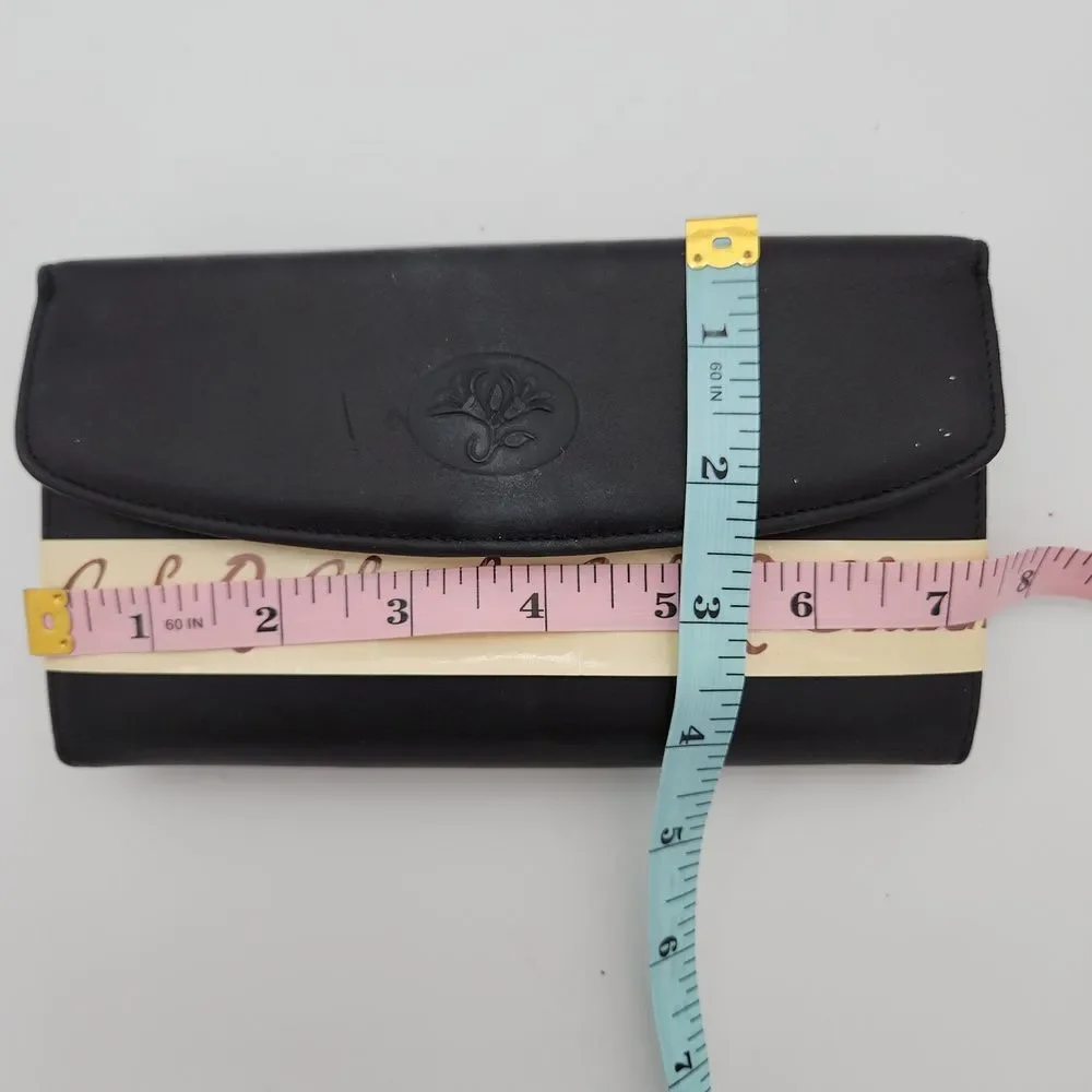 NWT - Buxton Vintage Wallet - Included Calculator, Checkbook Holder, & Picture A
